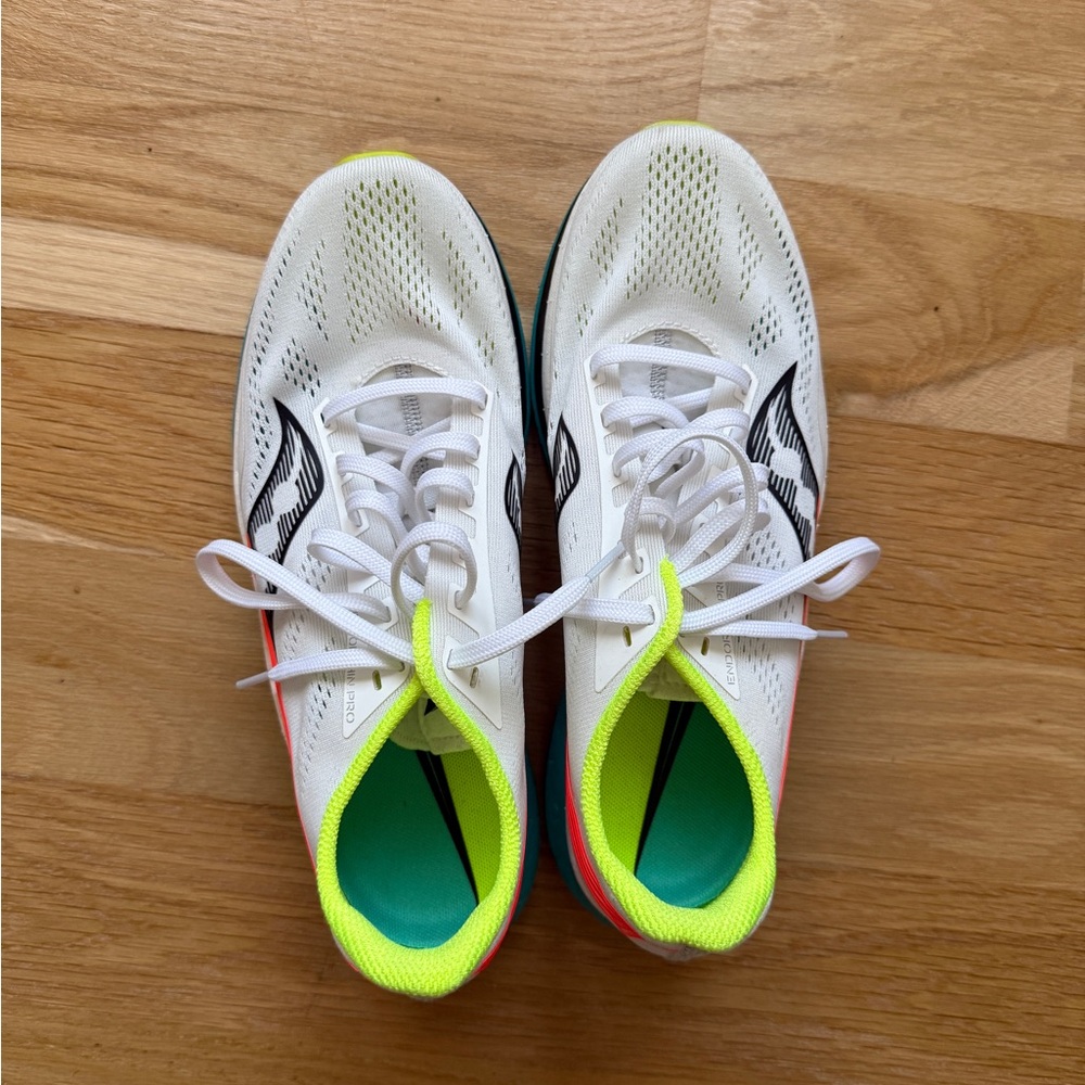 Saucony Endorphin Pro
